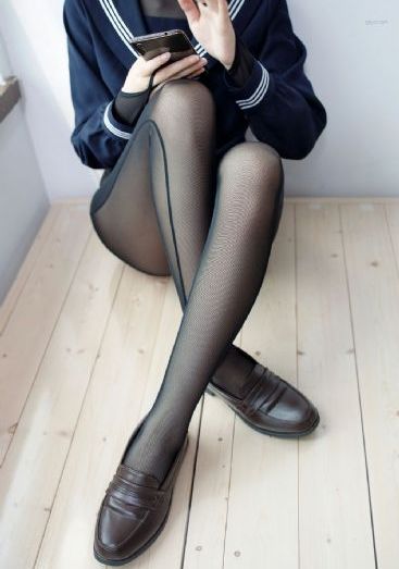 《美丽小蜜桃》在线观看_BD国语免费观看视频