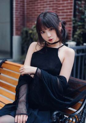 纳粹女魔头第五部最火的一句_BD韩语HD高清在线观看