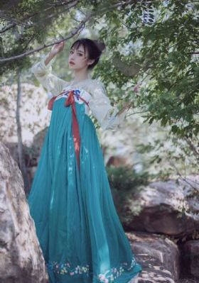阴阳路3:升棺发财_1080神马在线观看